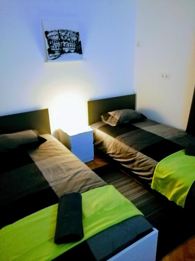 Pula Center Arena Belvedere Apartments And Rooms מראה חיצוני תמונה