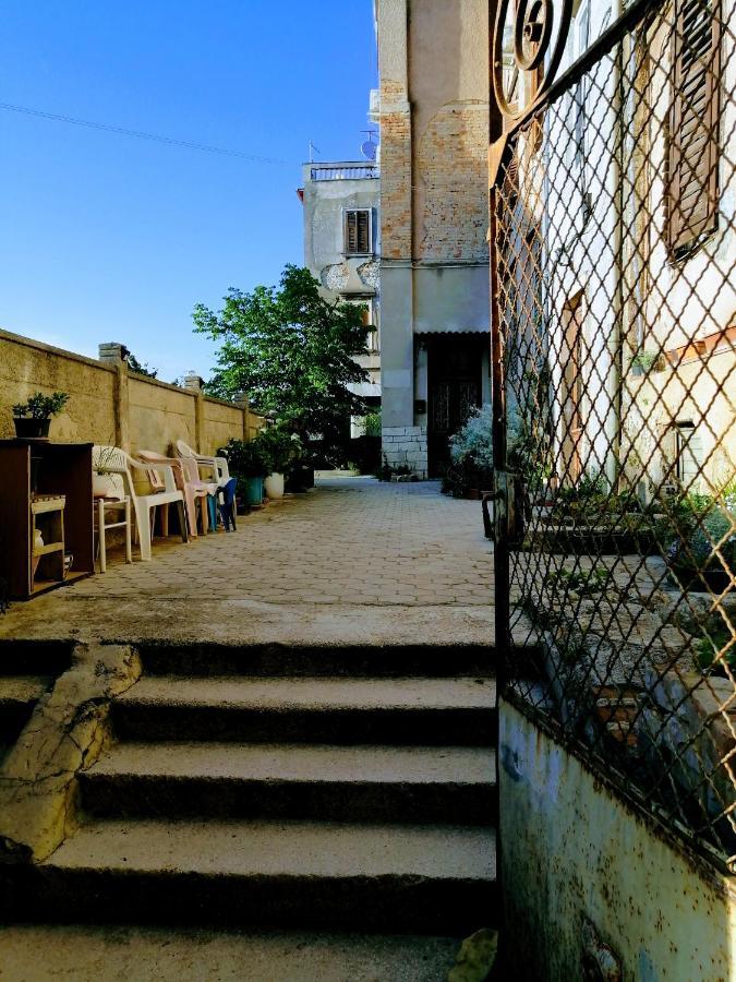 Pula Center Arena Belvedere Apartments And Rooms מראה חיצוני תמונה